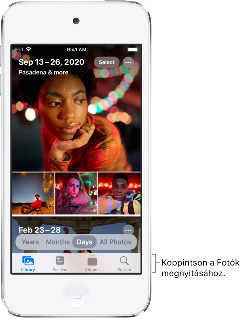 A fotókönyvtár napi nézetben. A képernyőn néhány fotó bélyegképei láthatók. A képernyő bal felső részén a fotók készítésének dátuma és helye jelenik meg. A jobb felső részen a Kijelölés és a További beállítások gomb látható. A bélyegképek alatt lévő opciók segítségével évek, hónapok vagy napok szerint tekintheti meg a fotókönyvtárat, illetve megjelenítheti az összes fotót. A képernyő alján a Könyvtár, az Önnek, az Albumok és a Keresés gomb található.