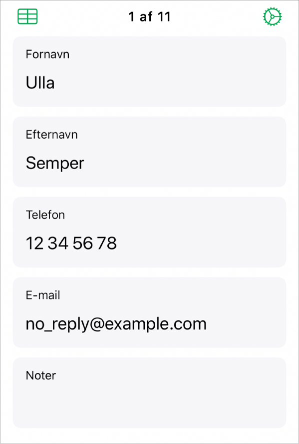En optegnelse i en formular med felter til navn, telefonnummer, e-mail m.m. Desuden vises betjeningsmuligheder til visning af den tilknyttede tabel, funktionen til indstilling af formular og skift mellem optegnelser.