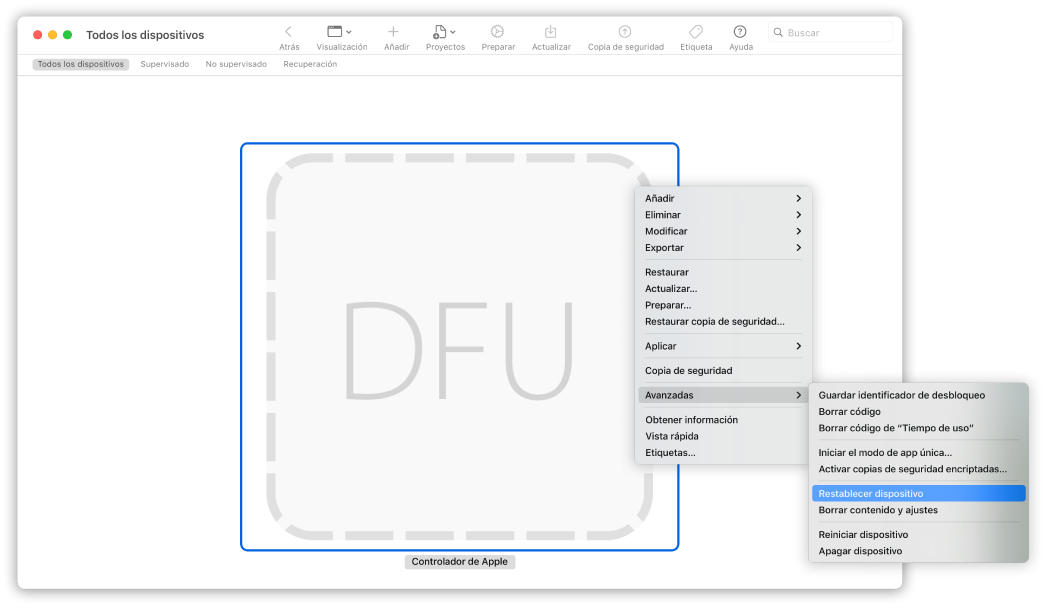 Apple Configurator que muestra un Mac con la opción “Restablecer dispositivo” seleccionada en el menú desplegable.