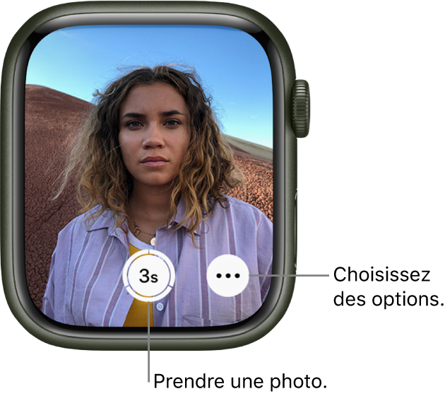 Lorsque vous l’utilisez comme télécommande d’appareil photo, l’Apple Watch affiche le viseur de l’appareil photo de l’iPhone. Le bouton « Prendre une photo » se trouve en bas au centre avec le bouton « Plus d’options » à droite. Si vous avez pris une photo, la visionneuse de photos se trouve en bas à gauche de l’écran.