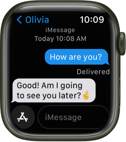 Une conversation par messages. Le bouton App et le champ du message se situent en bas.