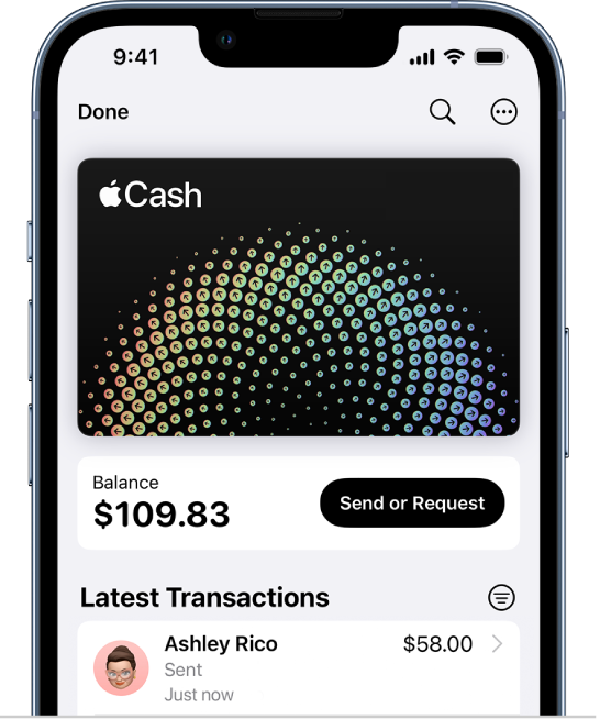 Targeta Apple Cash a l’app Cartera, amb el botó Més a l’angle superior dret, el botó “Pagar o sol·licitar” al mig, i les últimes transaccions a sota de la targeta.