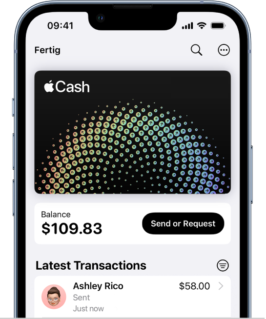 Die Apple Cash-Karte in der App „Wallet“ mit der Taste „Mehr“ oben rechts, der Tasten „Bezahlen“ oder „Anfordern“ in der Mitte und den neuesten Transaktionen unten.