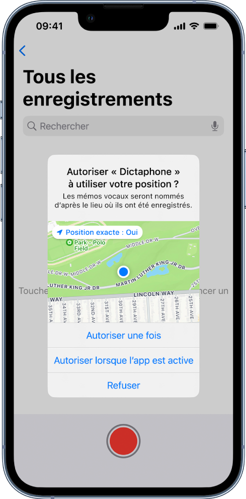 Une requête d’une app pour utiliser les données de localisation sur l’iPhone. Les options sont « Autoriser une fois », « Autoriser lorsque l’app est active » et « Ne pas autoriser ».