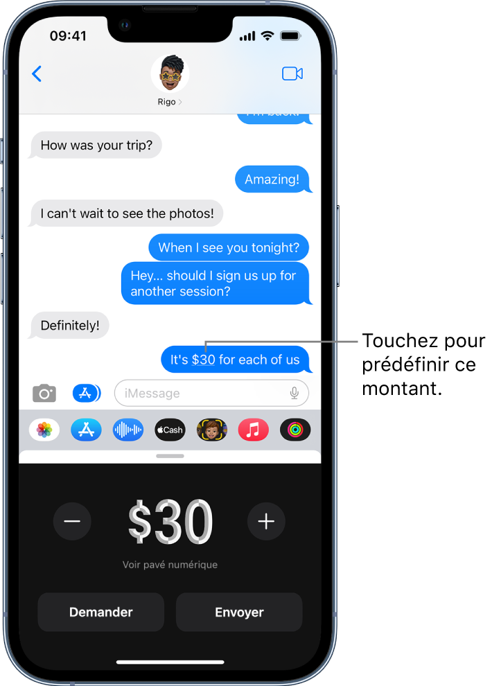 Une conversation iMessage avec Apple Pay ouvert en bas.