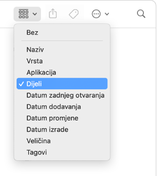 Ikona Grupiranje u alatnoj traci prozora Findera s izbornikom otvorenim i odabranom opcijom Podijelio/la.