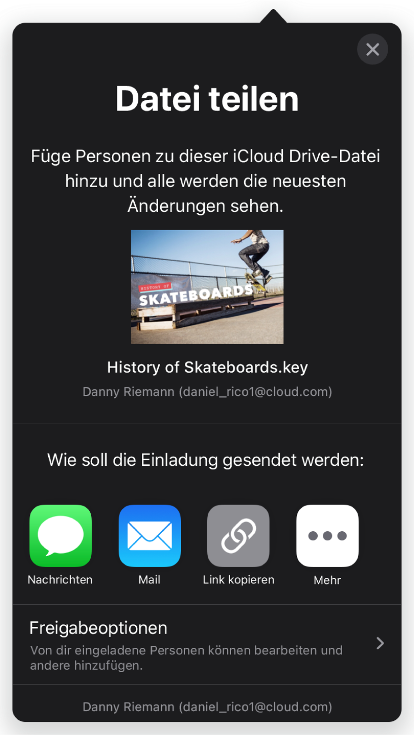 Im Bildschirm „Personen hinzufügen“ wird ein Bild der Präsentation angezeigt, die geteilt werden soll. Darunter befinden sich Tasten für die Optionen zum Senden der Einladung, inkl. Mail, „Link kopieren“ und mehr. Unten im Bildschirm ist die Taste „Freigabeoptionen“.