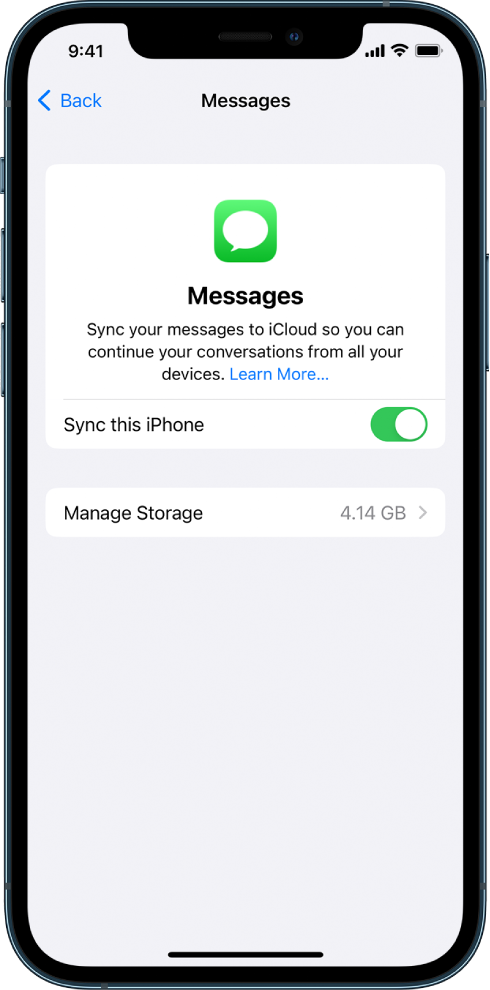 iCloud सेटिंग्ज़ में संदेश स्क्रीन। 'यह iPhone सिंक करें' चालू है।