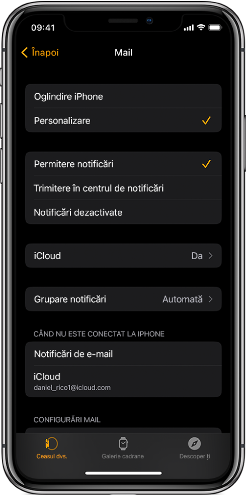 Configurările Mail în aplicația Apple Watch afișând configurările pentru notificări și conturile de e-mail.