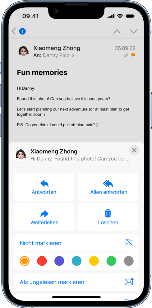 Unter einer E-Mail werden Antwortoptionen angezeigt. Unter diesen Optionen befinden sich die Farbauswahloptionen für Markierungen.
