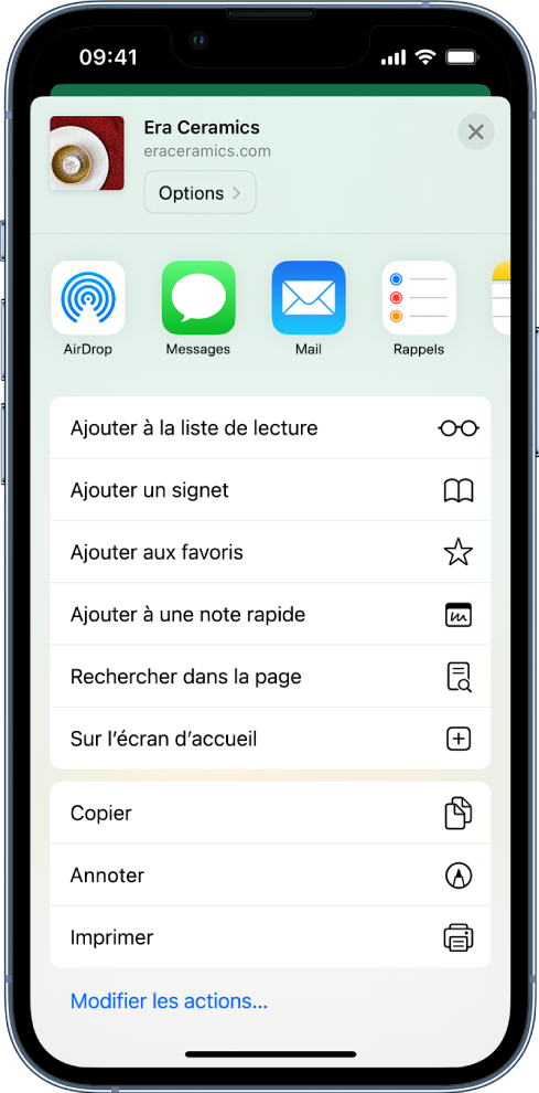 Le menu Partager. En haut du menu se trouvent les apps pouvant être utilisées pour partager des liens. En dessous se trouvent d’autres options, notamment « Ajouter un signet », « Ajouter aux favoris », « Rechercher dans la page », « Sur l’écran d’accueil » et « Dans la liste de lecture ».