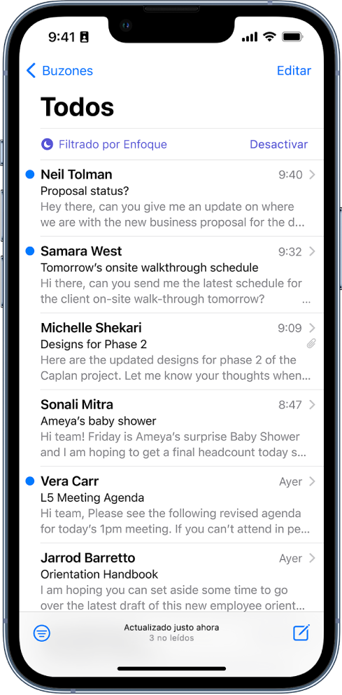 El buzón de entrada mostrando una lista de correos electrónicos. Encima de la lista de correos electrónicos está la etiqueta Filtrado por enfoque, y a la derecha dice Desactivar.