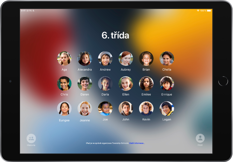Sdílený iPad se zobrazenými profily studentů