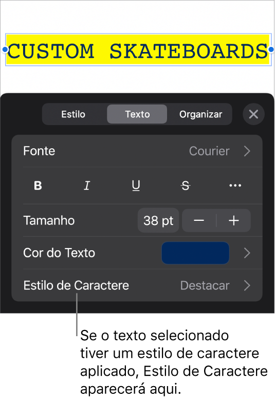 Os controles de formatação de texto com “Estilo de Caractere” abaixo dos controles de cor. O estilo de caractere Nenhum aparece com um asterisco.