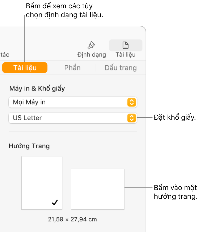 Thanh bên Tài liệu với tab Tài liệu ở đầu thanh bên được chọn. Trong thanh bên là menu bật lên để đặt khổ giấy và các nút cho hướng trang ngang và dọc.