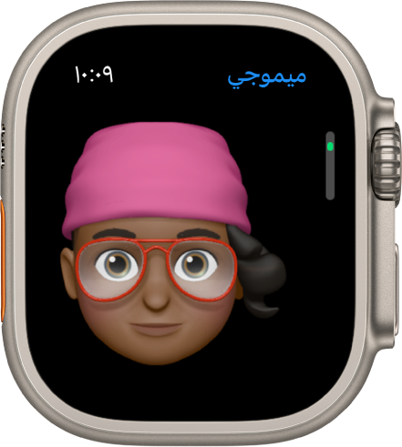 تطبيق ميموجي على Apple Watch يعرض وجهًا.
