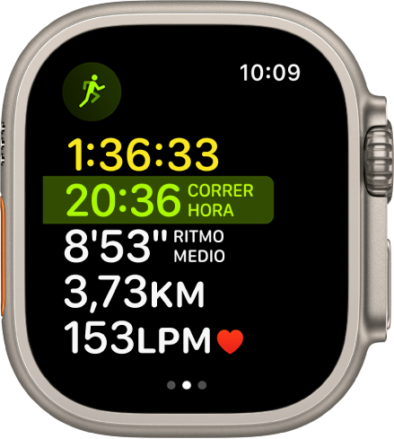 La app Entreno, con un entreno multideporte en curso. La pantalla muestra el tiempo transcurrido total, la cantidad de tiempo que llevas corriendo, el ritmo medio, la distancia y la frecuencia cardiaca.