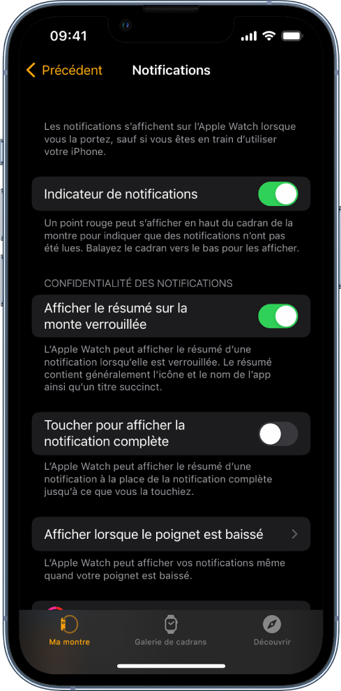 L’écran Notifications dans l’app Watch sur l’iPhone qui affiche les sources de notifications.
