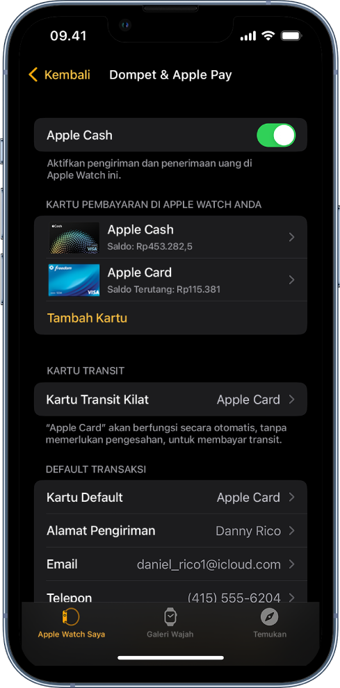 Layar Dompet & Apple Pay di app Apple Watch di iPhone. Layar menampilkan kartu yang ditambahkan ke Apple Watch, kartu yang telah Anda pilih untuk transit kilat, dan pengaturan default transaksi.