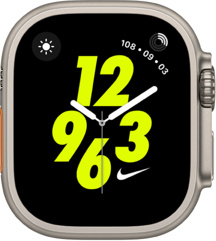 Laikrodžio ciferblatas „Nike Analog“ su valdikliu „Weather Conditions“ kairėje ir valdikliu „Activity“ viršuje dešinėje. Centre yra analoginis laikrodžio ciferblatas.