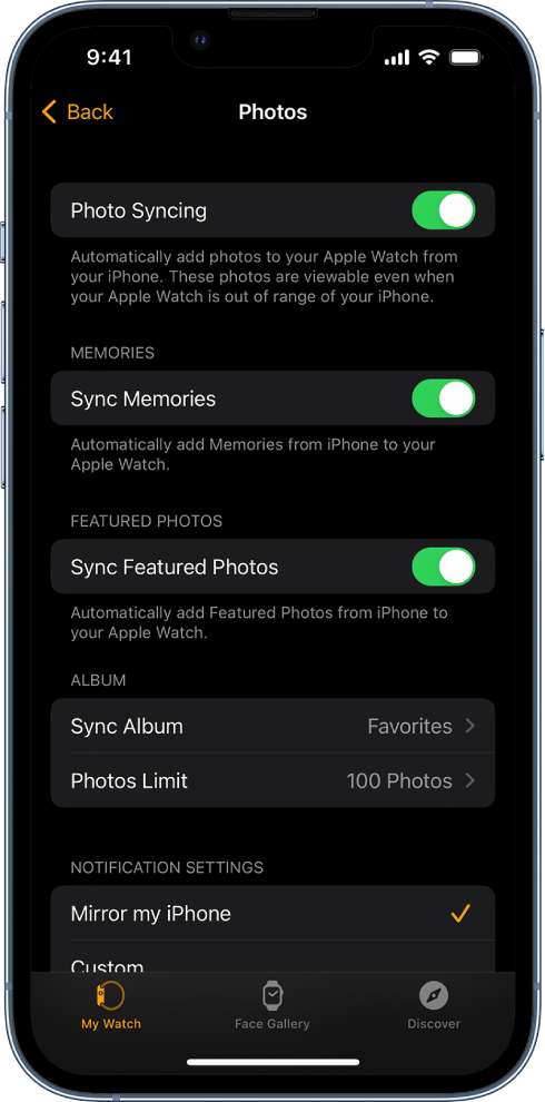 Fotoattēlu iestatījumi iPhone lietotnē Apple Watch; centrā ir iestatījums Photo Syncing, bet zem tā atrodas iestatījums Photos Limit.