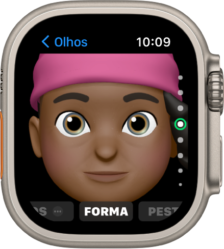 A aplicação Memoji no Apple Watch, com o ecrã de edição Nariz. Um grande plano do rosto centrado no nariz. A palavra Forma aparece na parte inferior.