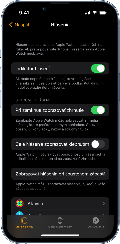 Obrazovka Hlásenia v aplikácii Apple Watch na iPhone so zobrazenými zdrojmi hlásení.