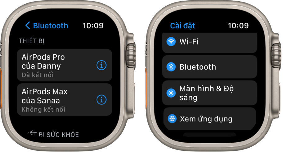 Hai màn hình cạnh nhau. Ở bên trái là một màn hình liệt kê hai thiết bị Bluetooth khả dụng: AirPods Pro được kết nối và AirPods Max không được kết nối. Ở bên phải là màn hình Cài đặt, đang hiển thị các nút Wi-Fi, Bluetooth, Màn hình & Độ sáng và Xem ứng dụng trong một danh sách.