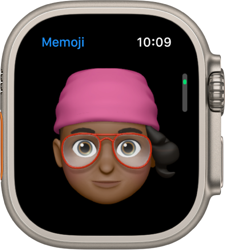 Apple Watch 上的 Memoji App 顯示一張臉。