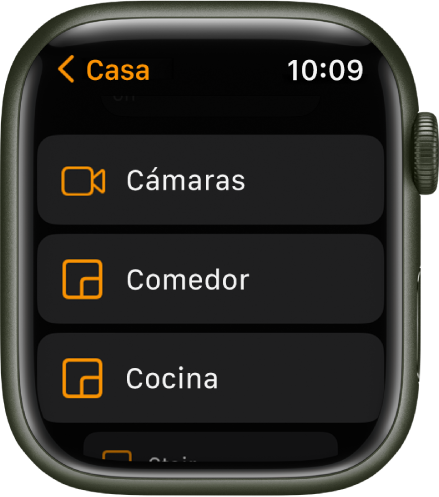 La app Casa muestra una lista de habitaciones, e incluye cámaras y dos habitaciones.