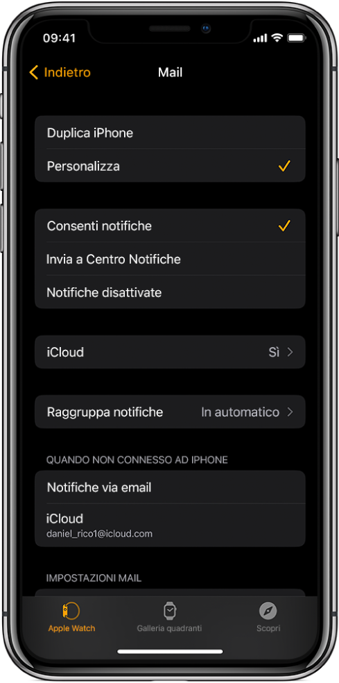 Le impostazioni di Mail nell'app Apple Watch che mostra le impostazioni per le notifiche e gli account email.
