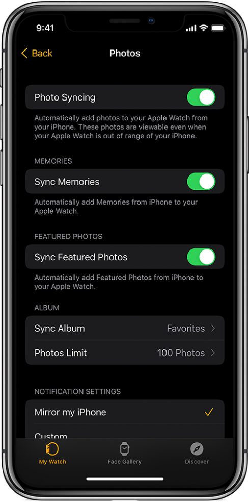 Fotoattēlu iestatījumi iPhone lietotnē Apple Watch; centrā ir iestatījums Photo Syncing, bet zem tā atrodas iestatījums Photos Limit.