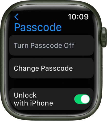 Apple Watch ekrāns ar piekļuves koda iestatījumiem. Ekrāna augšdaļā atrodas poga Turn Passcode Off, zem tās atrodas poga Change Passcode, bet apakšdaļā ir slēdzis Unlock with iPhone.