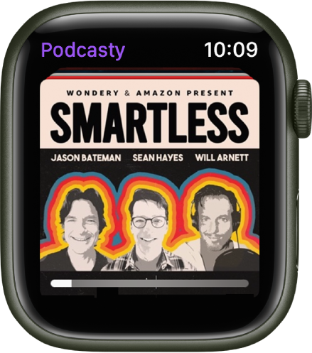 Apka Podcasty na hodinkách Apple Watch zobrazuje obal podcastu. Klepnutím na obsal spustíte prehrávanie epizódy.