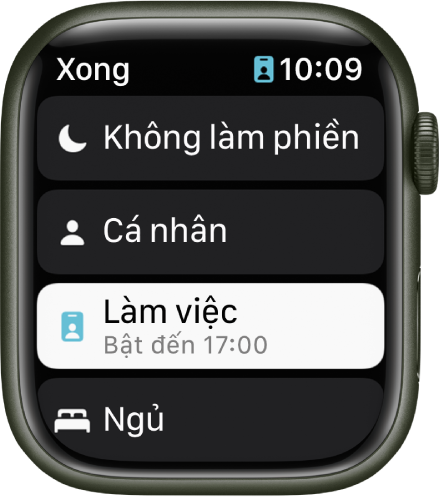 Danh sách chế độ tập trung hiển thị Không làm phiền, Cá nhân, Làm việc và Ngủ. Chế độ làm phiền Làm việc đang hoạt động.