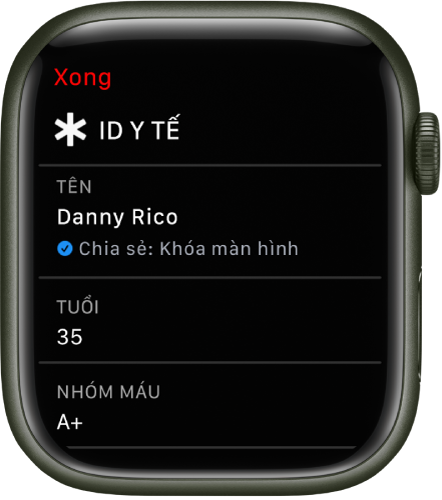 Màn hình ID y tế trên Apple Watch đang hiển thị tên, tuổi và nhóm máu của người dùng. Một dấu chọn ở bên dưới tên, cho biết rằng ID y tế đang được chia sẻ trên màn hình khóa. Nút Xong ở trên cùng bên trái.