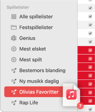 Et album flyttes til en spilleliste. Spillelisten er fremhevet.
