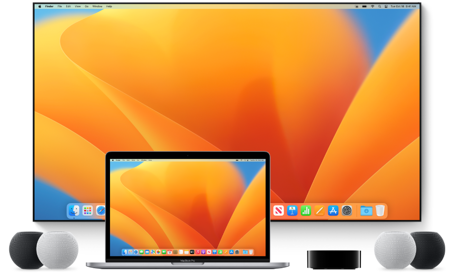 Un ordinador Mac i dispositius als quals pot reproduir en línia contingut per mitjà de l’AirPlay, per exemple, un Apple TV, uns altaveus HomePod mini i un smart TV.
