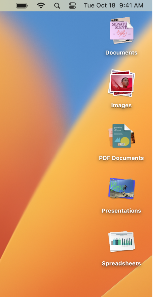 चार स्टैक वाला Mac डेस्कटॉप—स्क्रीन के दाएँ किनारे पर--डॉक्युमेंट्स, इमेजेस, प्रेजेंटेशंस और स्प्रेडशीट्स के लिए।