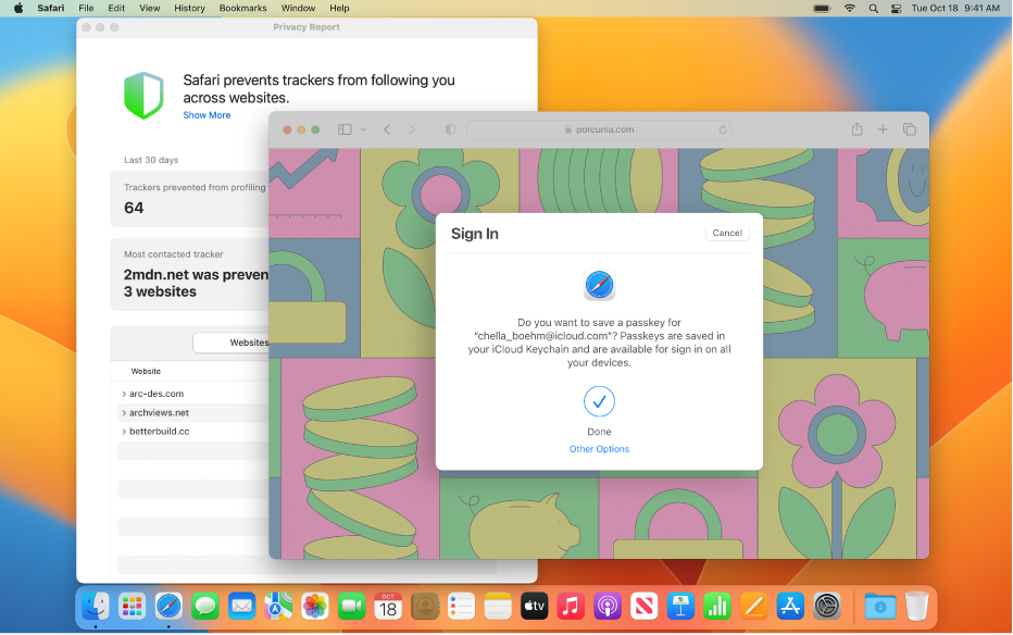 Mac डेस्कटॉप जो दो खुली हुई विंडो दिखा रही है—Safari गोपनीयता रिपोर्ट और साइन इन डायलॉग दिखाने वाली Safari विंडो जिसमें पूछा जाता है कि क्या यूज़र पासकी सहेजना चाहता है।