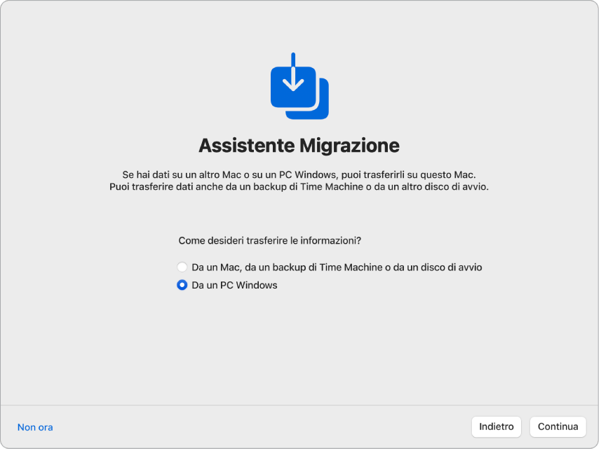 Una schermata di Impostazione Assistita che mostra Assistente Migrazione. È selezionato un riquadro per trasferire informazioni da un PC Windows.