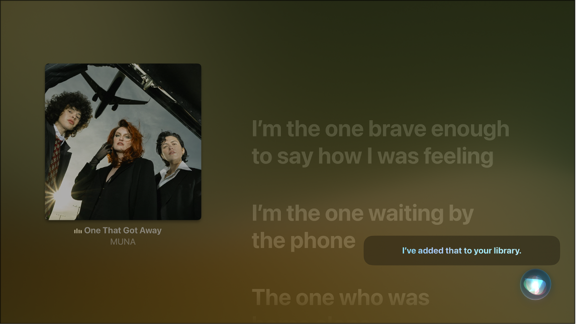 Voorbeeld van hoe je met Siri een album aan Mijn bibliotheek kunt toevoegen in het scherm 'Huidige'