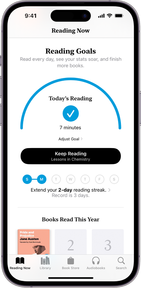 La pantalla Objetivos de lectura muestra estadísticas del usuario, como la lectura de hoy, su registro de lectura de la semana y los libros que ha leído este año. En la parte inferior están las pestañas Leyendo (la cual está seleccionada), Biblioteca, Tienda, Audiolibros y Buscar.