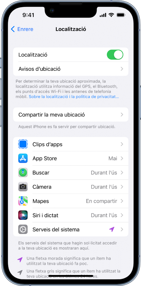 La pantalla Localització amb la configuració per compartir la ubicació del teu iPhone, inclosa la configuració personalitzada per a apps individuals.