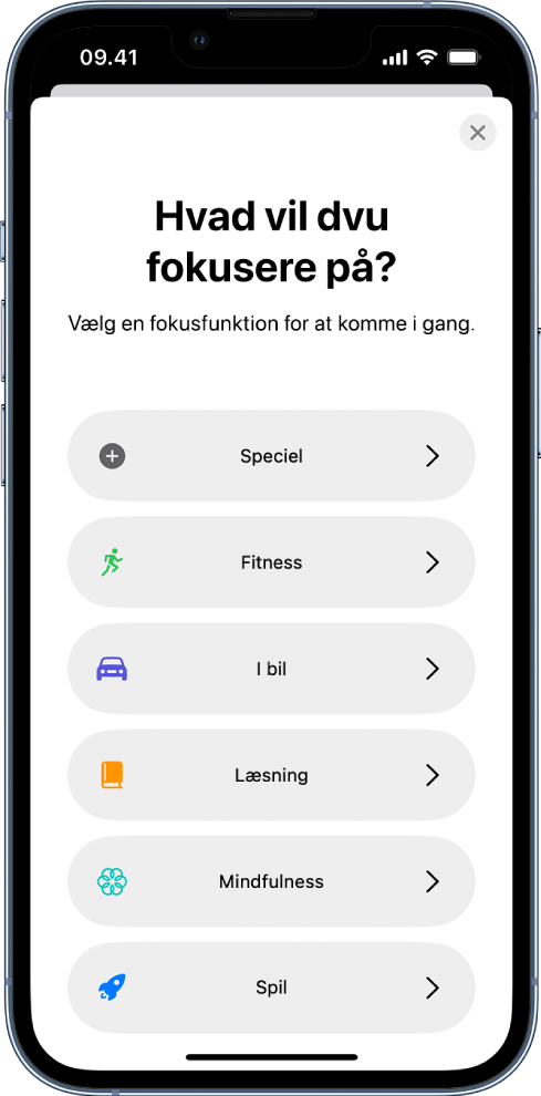 En indstillingsskærm i Fokus med en af de ekstra indbyggede fokusfunktioner, herunder Speciel, I bil, Motionerer, Spil, Mindfulness og Læsning.