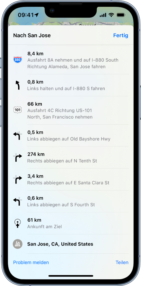 Die detaillierten Wegbeschreibungen einer Route werden in einer Liste angezeigt.