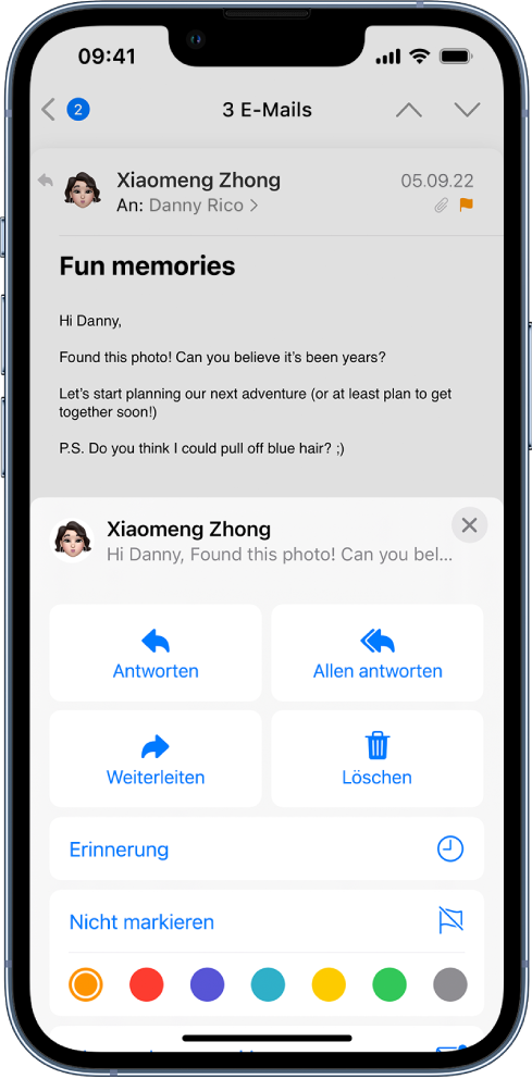 Eine E-Mail mit Antwortoptionen in der unteren Bildschirmhälfte. Unter den Optionen befinden sich die Tasten „Erinnerung“ und „Nicht markieren“ sowie Farboptionen für Markierungen.