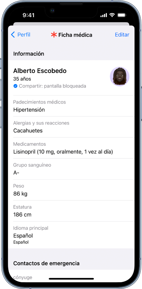 Pantalla de la ficha médica que contiene información como la fecha de nacimiento, los padecimientos médicos, medicamentos y un contacto de emergencia.