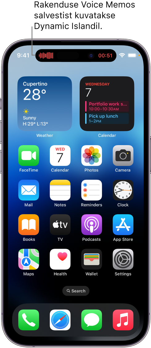 Mudeli iPhone 14 Pro Home Screen-kuva, mille Dynamic Islandil kuvatakse rakenduse Voice Memos salvestist.