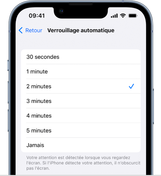 L’écran de verrouillage automatique, avec les réglages de la durée avant laquelle l’iPhone se verrouille automatiquement.